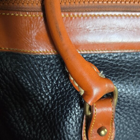 Vintage DOONEY & BOURKE 80's Pebbled Navy Brown Leather Satchel Crossbody - Picture 13 of 15
